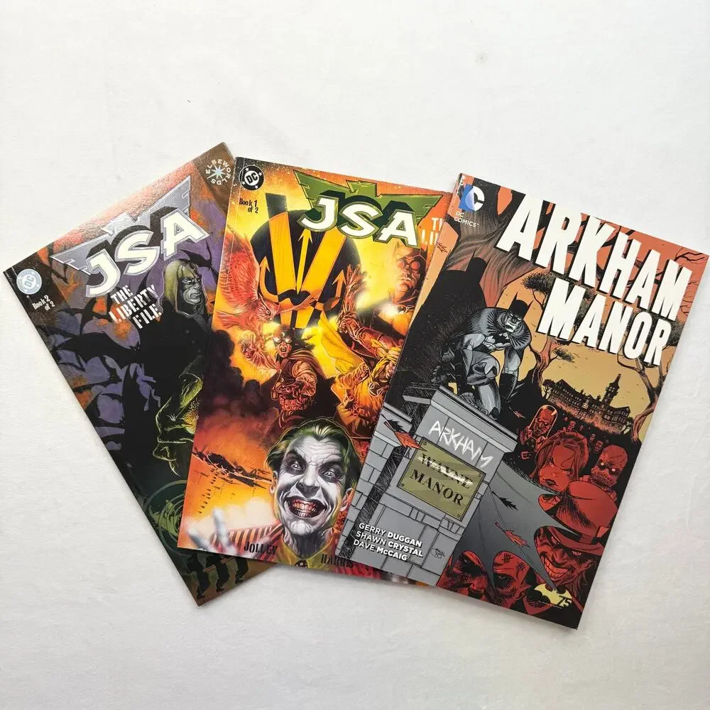 3 Batman DC Comics TPBs